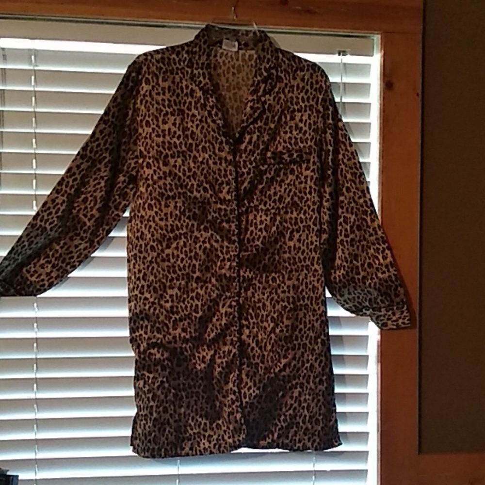 Night gown
